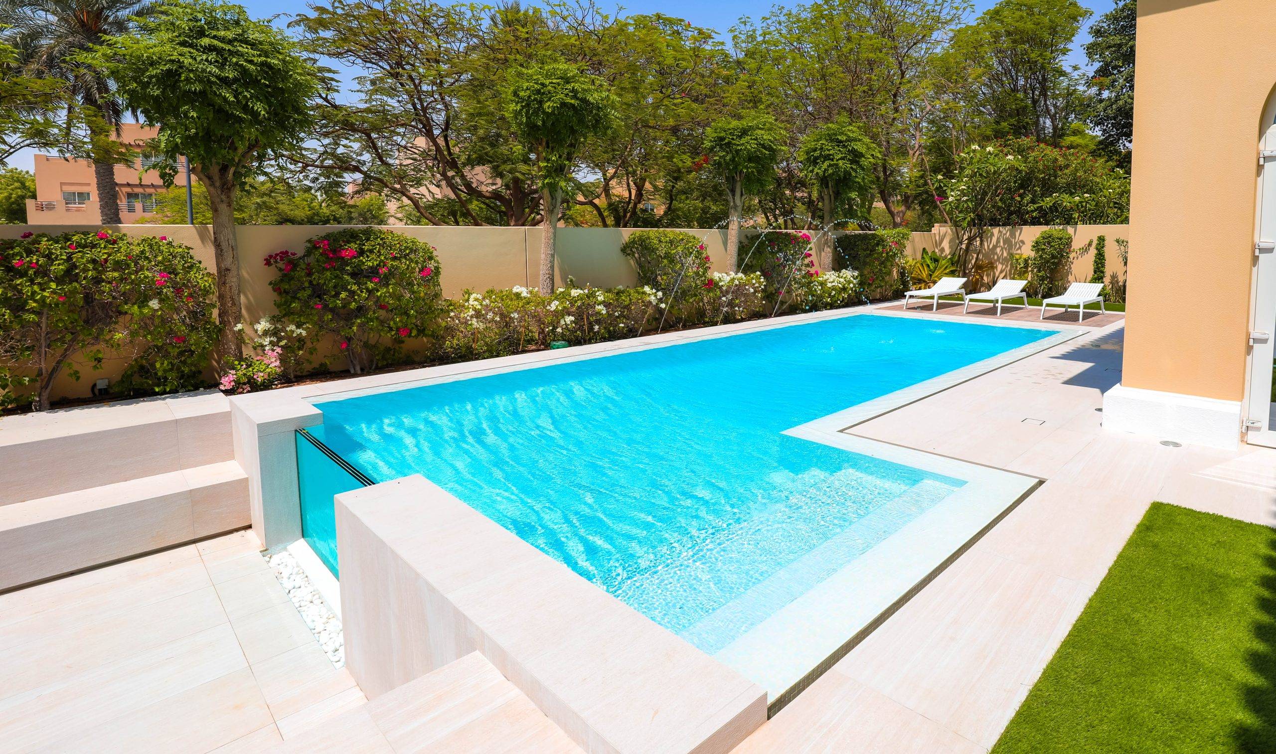 Swimming Pool Contractors